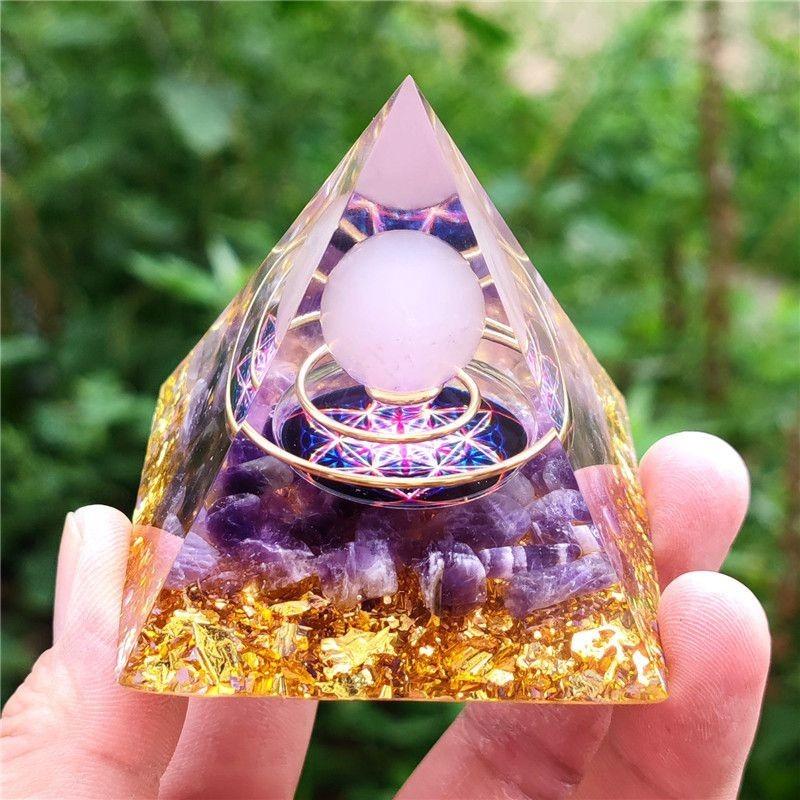 Energy Orgonite Chakra Pyramid Aura Divination Yoga Meditation Ornaments Craft