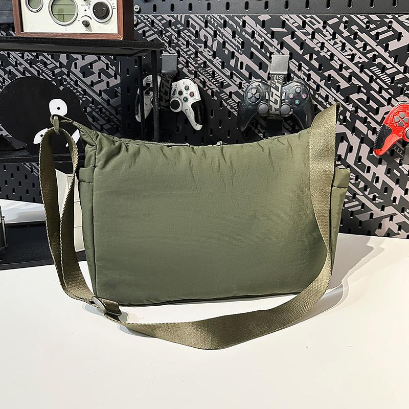 Axelväska Vattenavvisande Messenger Bag För Män Och Kvinnor Studenter Lätt Pendlar Crossbody-väska