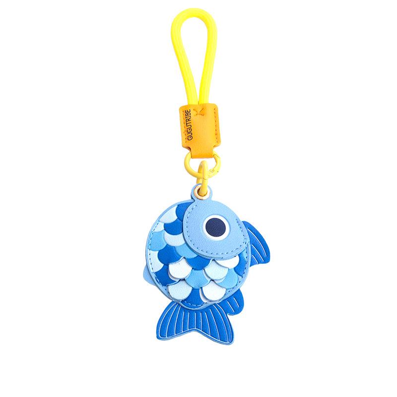Schattige Vis Sleutelhanger: AirTag Houder & Toegangskaarthoes, Hanger & Rugzak Accessoire Cadeau