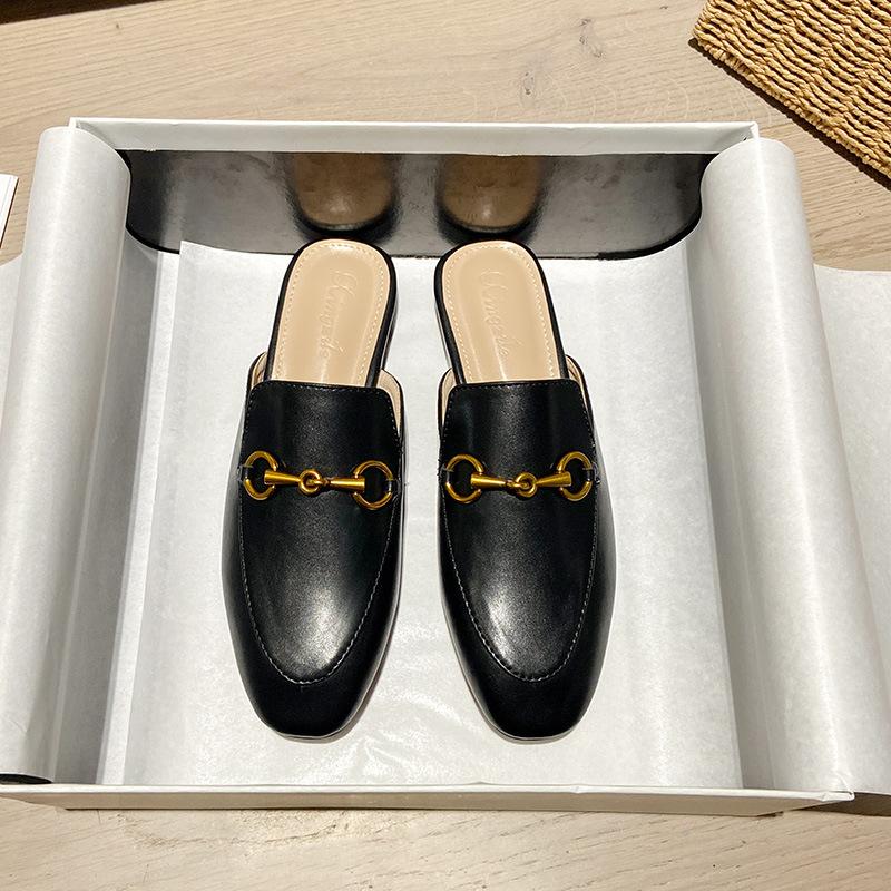 Leather Muller shoes flat bottom, spring and summer 2025 new bag head half slippers, wearing horse buckle without heel lazy shoes