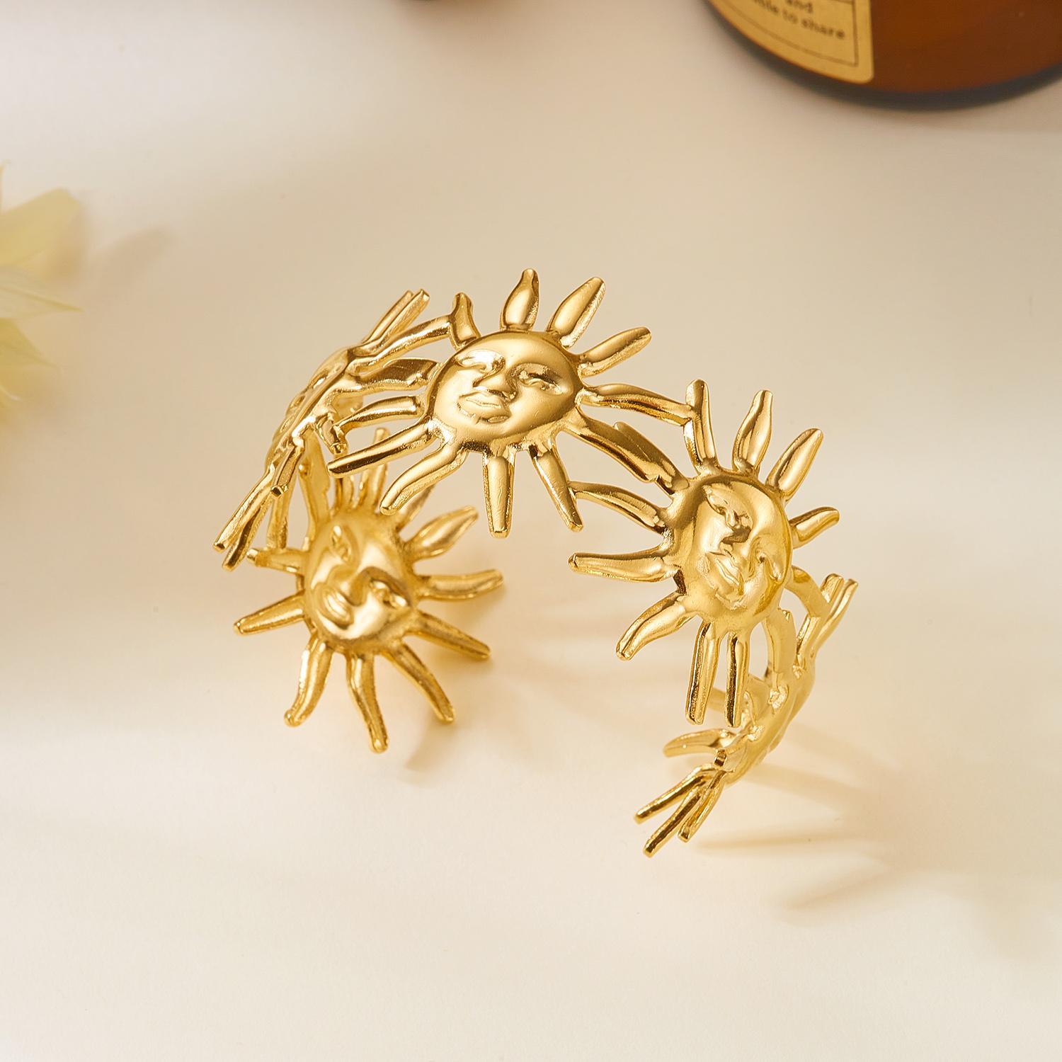 

Delicate Sun Face Flower Stainless Steel Cuff Bracelet for Women Vintage Floral Wide Open Bangle Beach Party Jewelry Gift