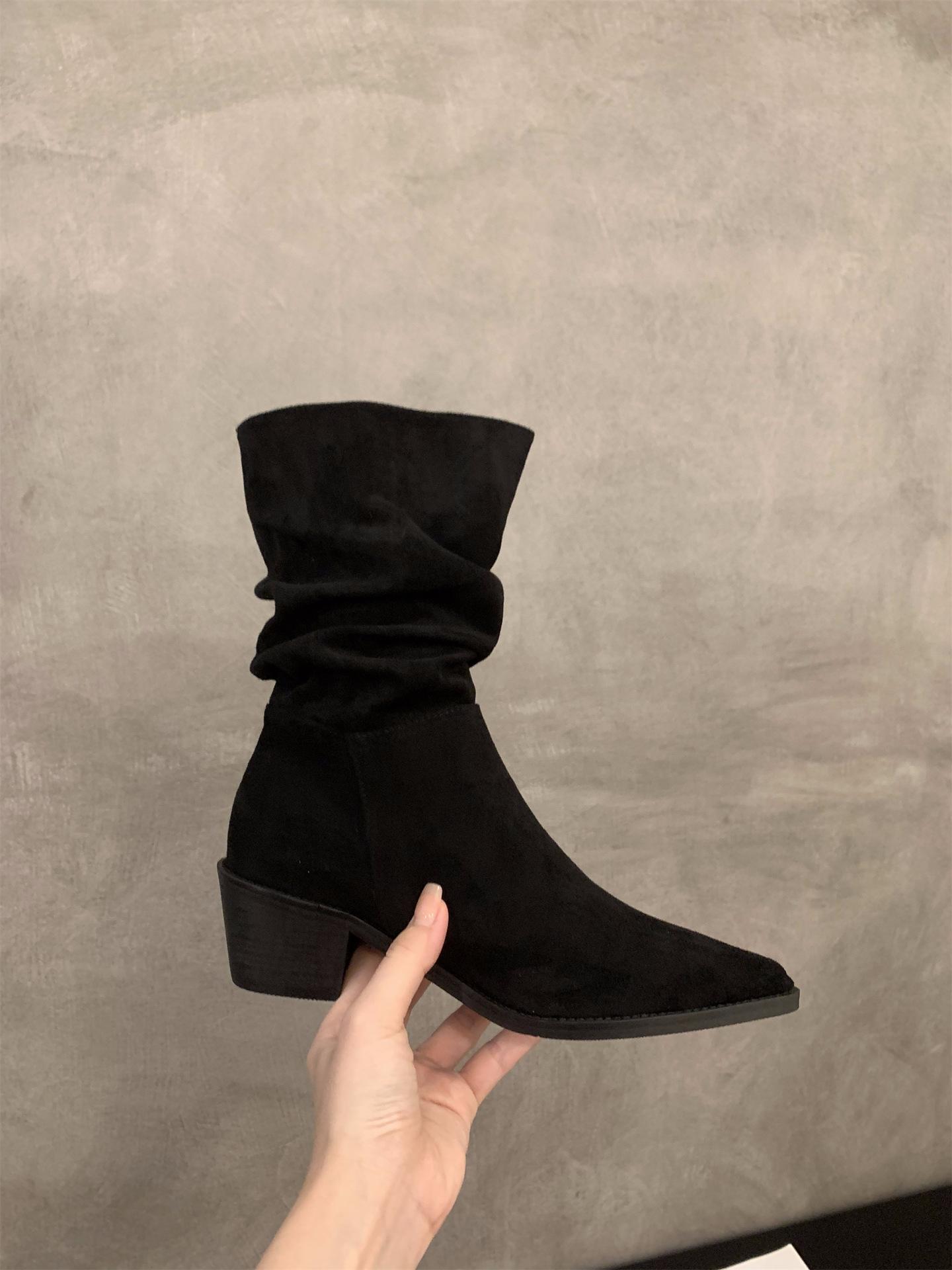 

High heel pointed suede khaki thin French small short boots women s shoes 2025 new stacking boots spring and autumn single boots 35 чорний