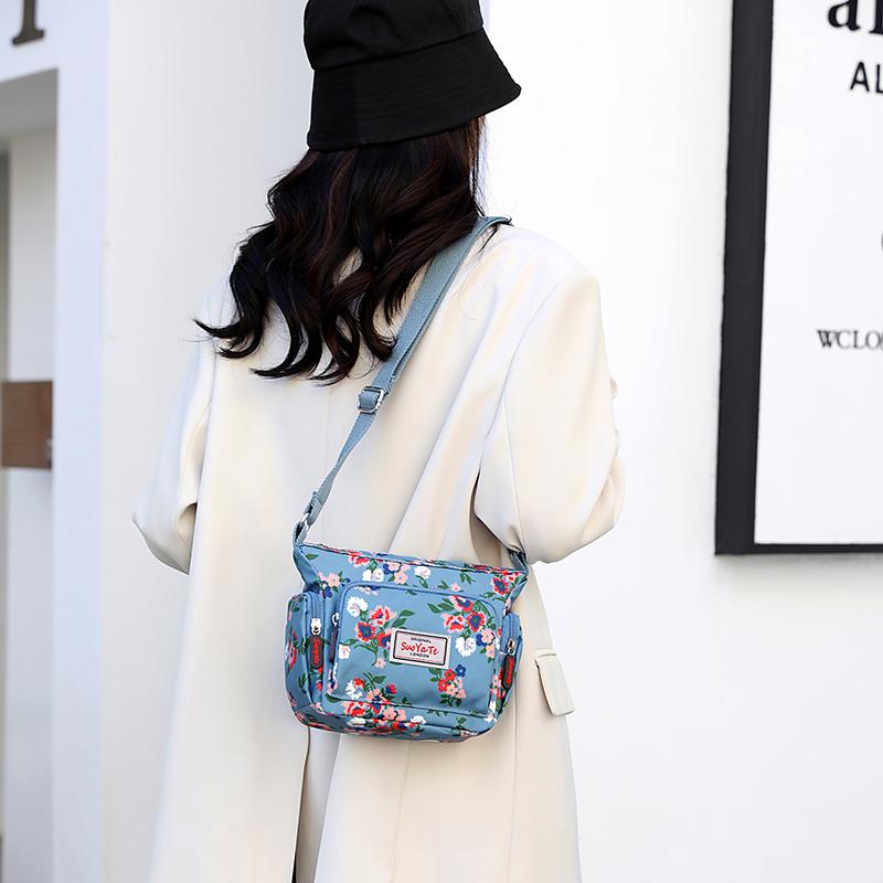 Women's Printed Bag Small Square Bag Nylon Shoulder Crossbody Bag Waterproof Large Capacity Mother Bag