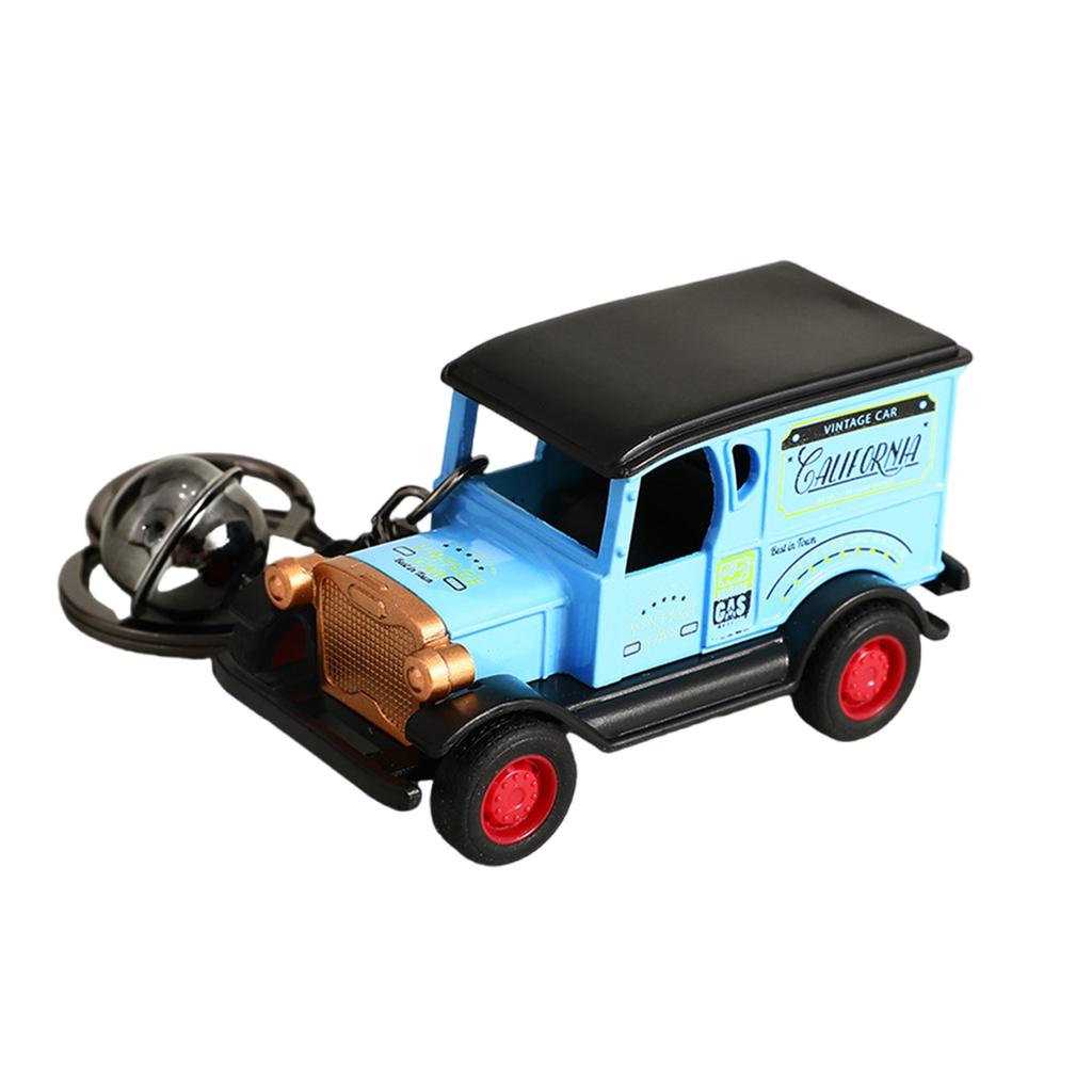 Vintage Car Inspired Keychain Accessory For Men And Women Perfect For Auto Enthusiasts And Fashionable Bag Decoration