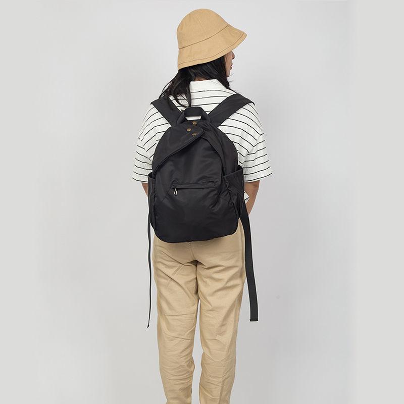 

Backpack Ladies 2025 New Korean Version Versatile Tide Nylon Backpack Fashion Leisure Large Capacity Travel School Bag