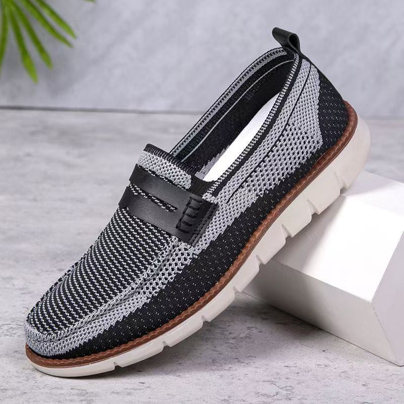 Large Size Men's Shoes Fashion Woven Surface Breathable Casual Shoes Outdoor Soft Sole Lightweight One-pedal Sports Shoes