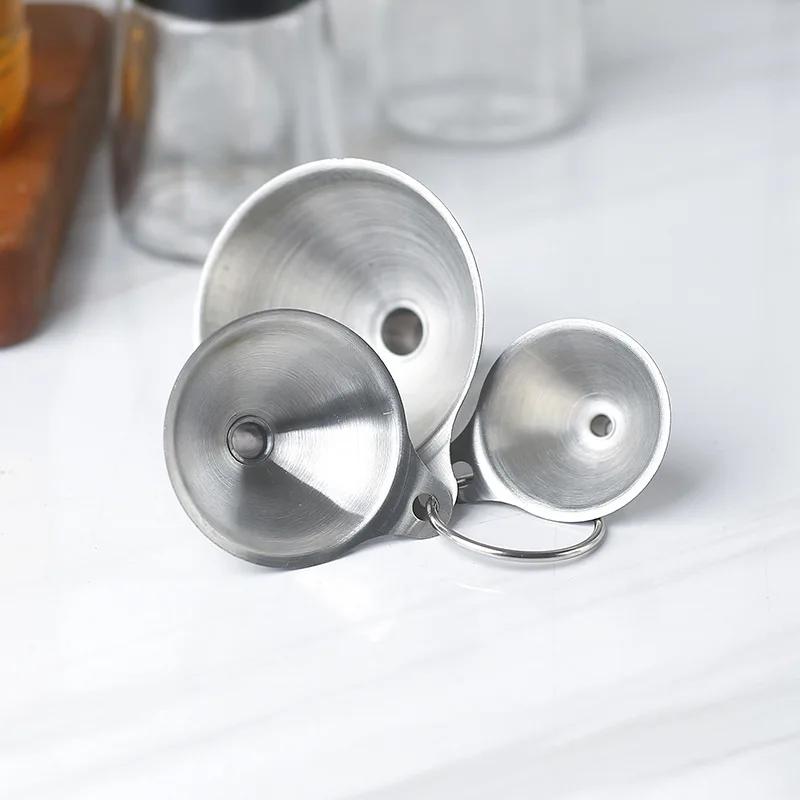 Manufacturer wholesale stainless steel funnel three-piece set kitchen tool small funnel household creative oil leakage set