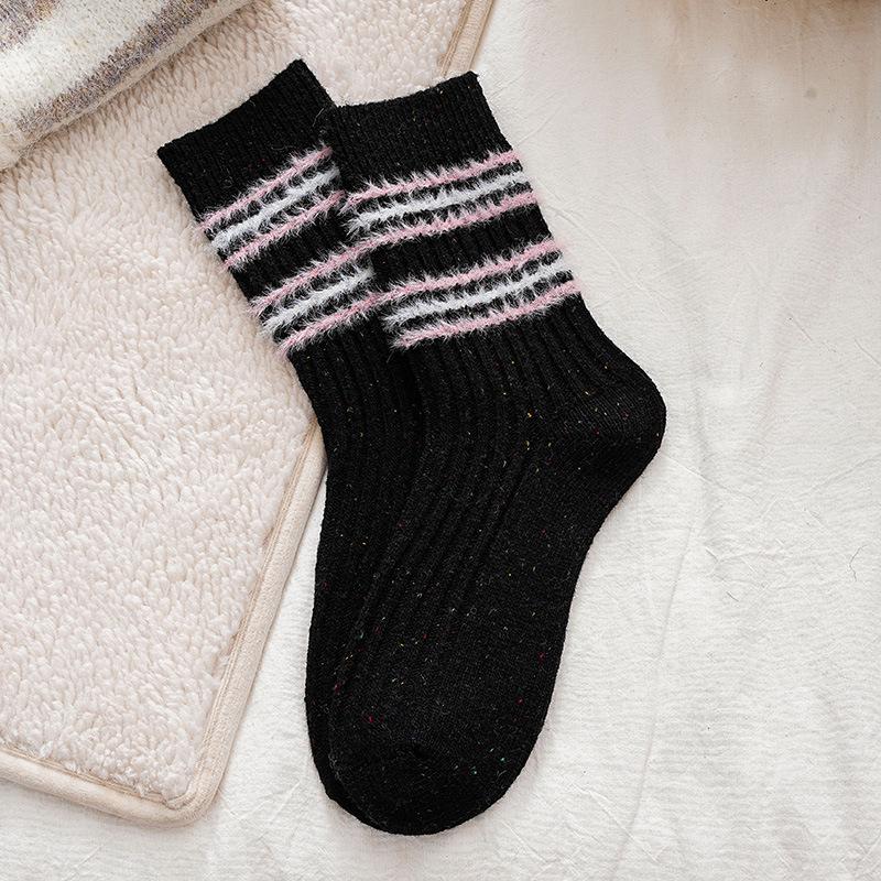 Chaussettes en Laine Rayées Pelucheuses Style Coréen - Femme Couleur Café Épaisses Chaudes en Polaire pour l'Automne Hiver