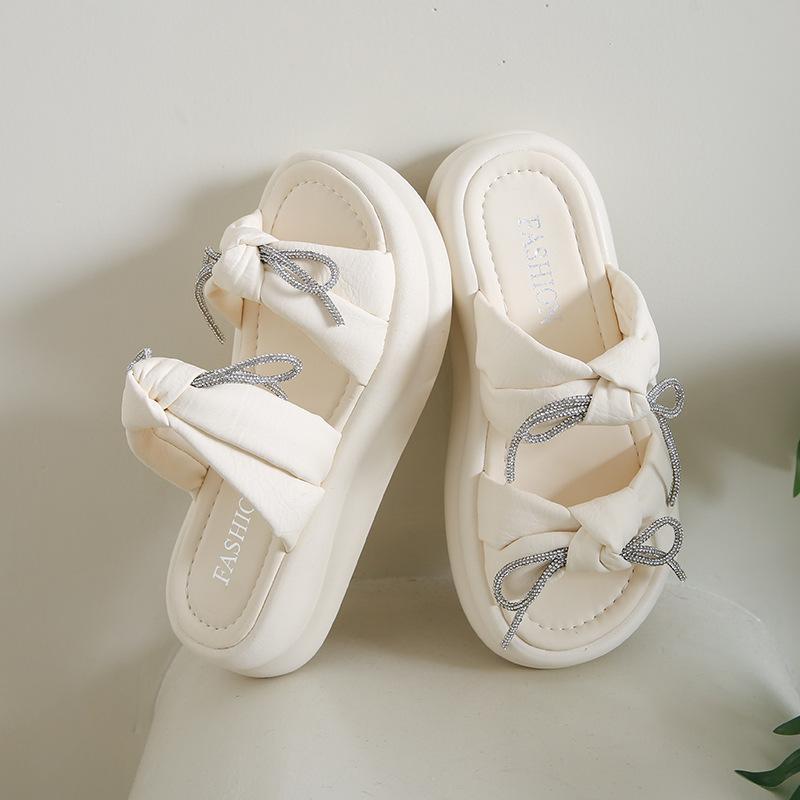 Summer new cool slippers women's 2025 fashion thick bottom heightening soft bottom beach mop