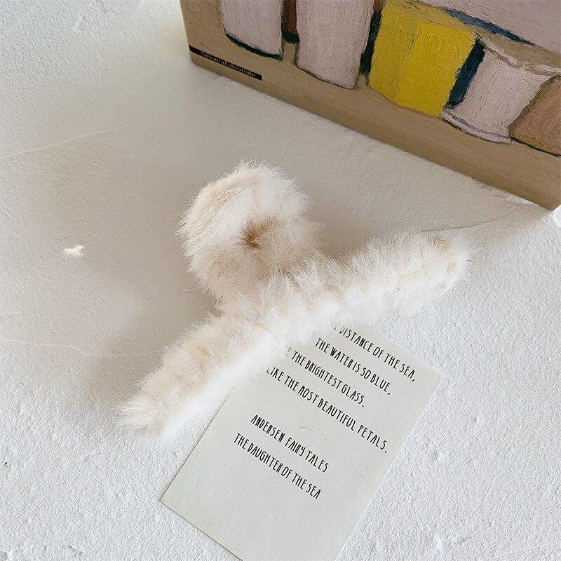 Women Plush Hair Claws Autumn Winter Hair Clips Hair Crabs Soft Girl Hairgrips Hair Accessories Barrette