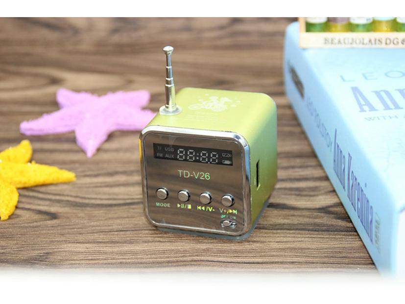 

Мини-динамик Bluetooth TD-V26 с экраном для ноутбука и MP3-плеера зелёный