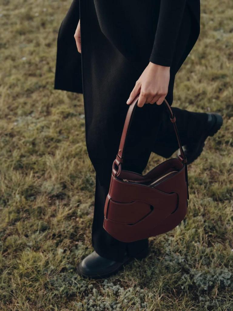 Bo Ling'en Cowhide Knitted Crossbody Shoulder Bag - High-End Women's Underarm Niche Design Handbag