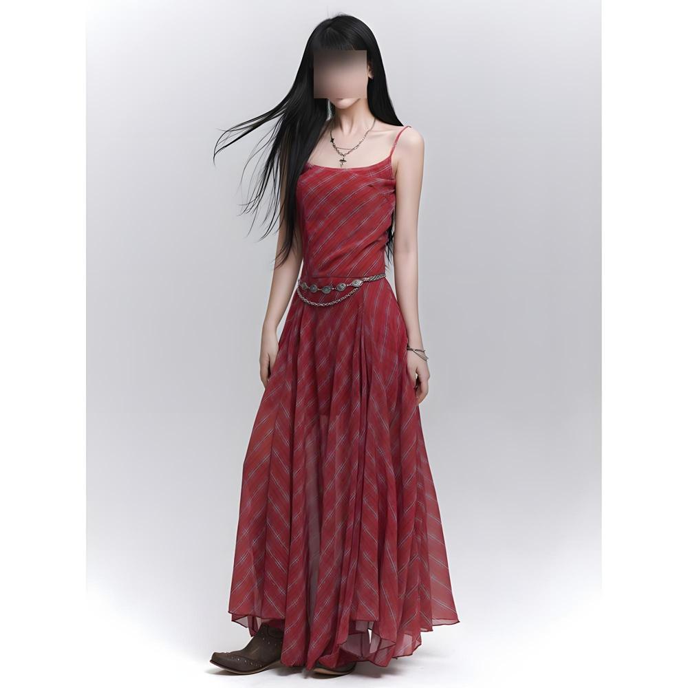 Gao Yanzhi French Retro Red Plaid Suspender Dress Women's Summer New Seaside Vacation Wind Beach Dress