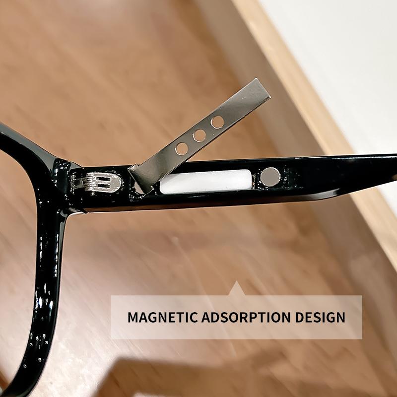 The versatile and fashionable small square-framed perfume can replace the classic anti-blue light scented glasses