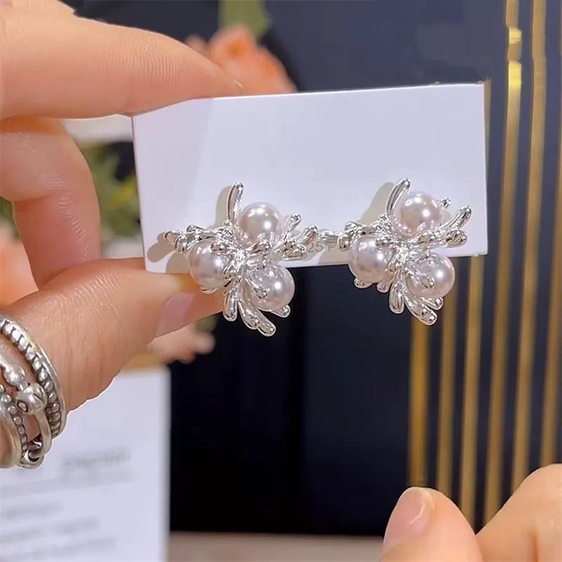 Elegant Pearl Firework Stud Earrings: High-End, Versatile Accessories for Women