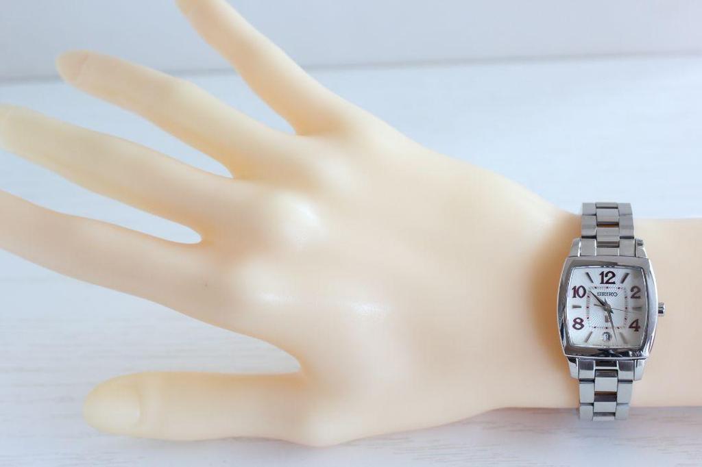 [USED] Working Seiko Lukia watch 7N82-OEWO