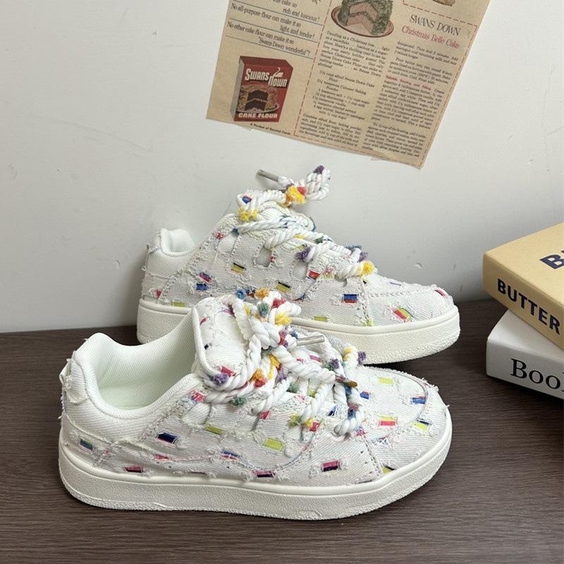 Platform spring and autumn new board shoes casual sports niche students breathable bread shoes 35