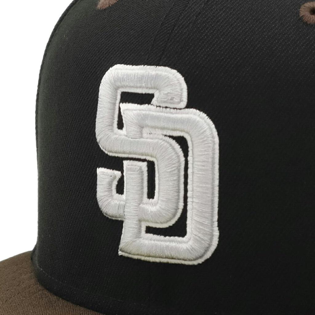 New Era Cap 59FIFTY MLB ONSPOTZ Exclusive San Diego Padres Black Walnut 7 59Fifty Color Black Moss 1/8 2-Tone