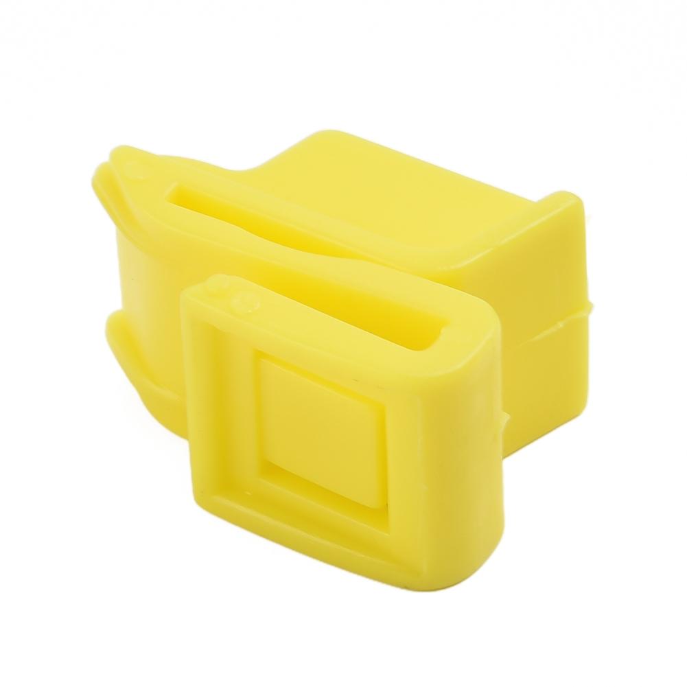 Spony Auto Vysoká Kvalita Interiér 100% Zcela Nové 85284AL510