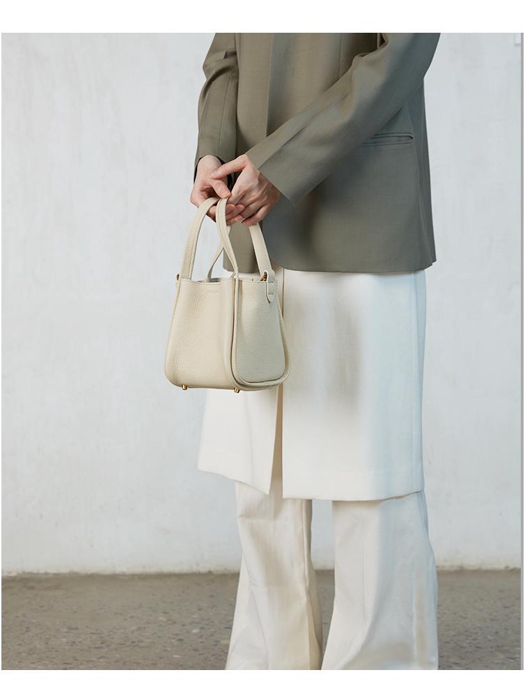 In Stock: Songmont Medium Pine Basket Handbag, Large Capacity Crossbody Bucket Bag