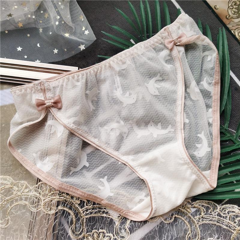 Śliczne figi Cartoon Dolphin Dopasowane kolorystycznie majtki Mlecznobiała bielizna damska z niskim stanem