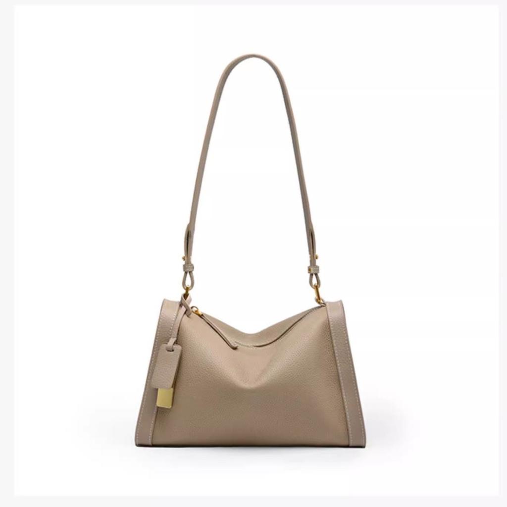 Borsa da donna in pelle 2023 borsa a spalla tipo cuscino strato superiore tracolla pelle bovina versatile grande capacità borsa baguette alla moda versatile