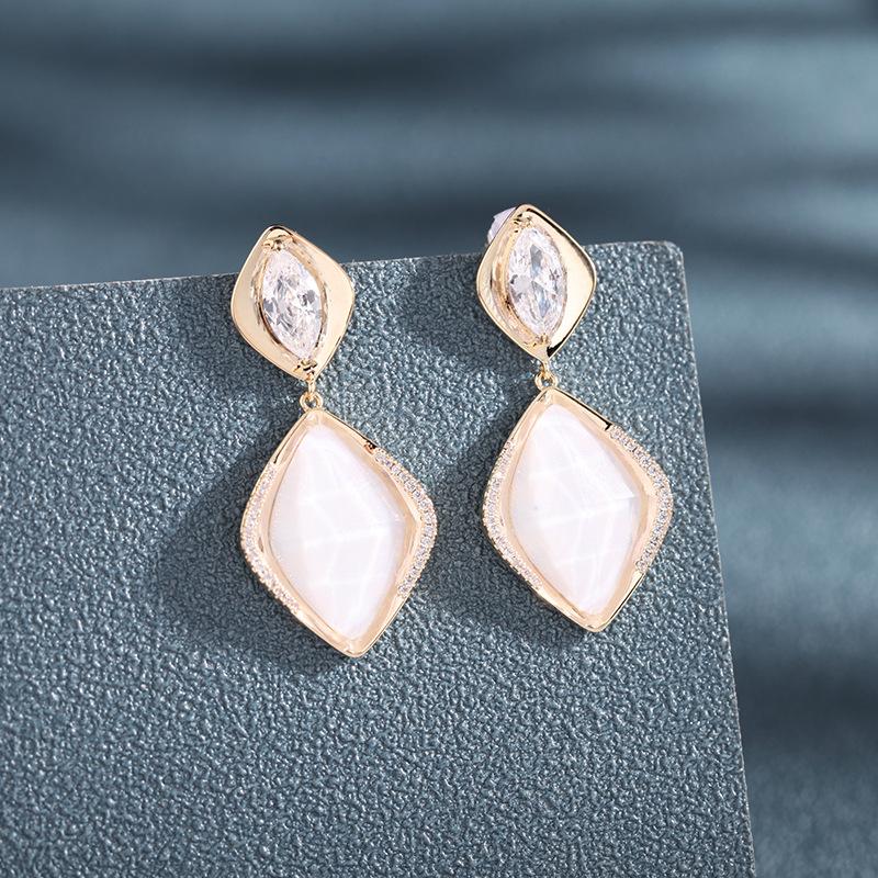 Statement Rhombus Opal Earrings for Female Fashion Wedding Jewelry Cubic Zirconia Crystal Dangle Temperament Stud Earings
