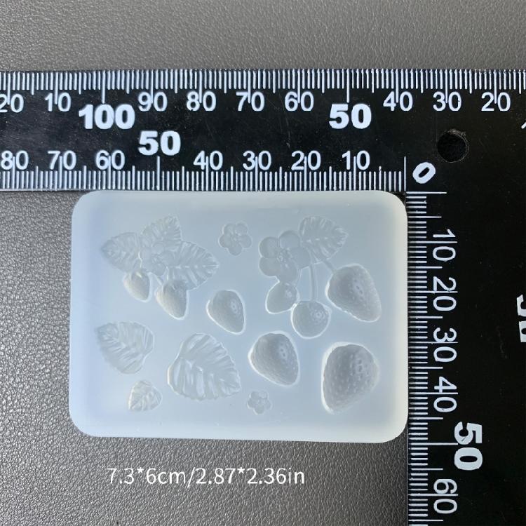 Multipurpose Silicone Mould for Strawberry Projects Poratble Accessory for Home Decoration and Holiday Gifts Daily Use