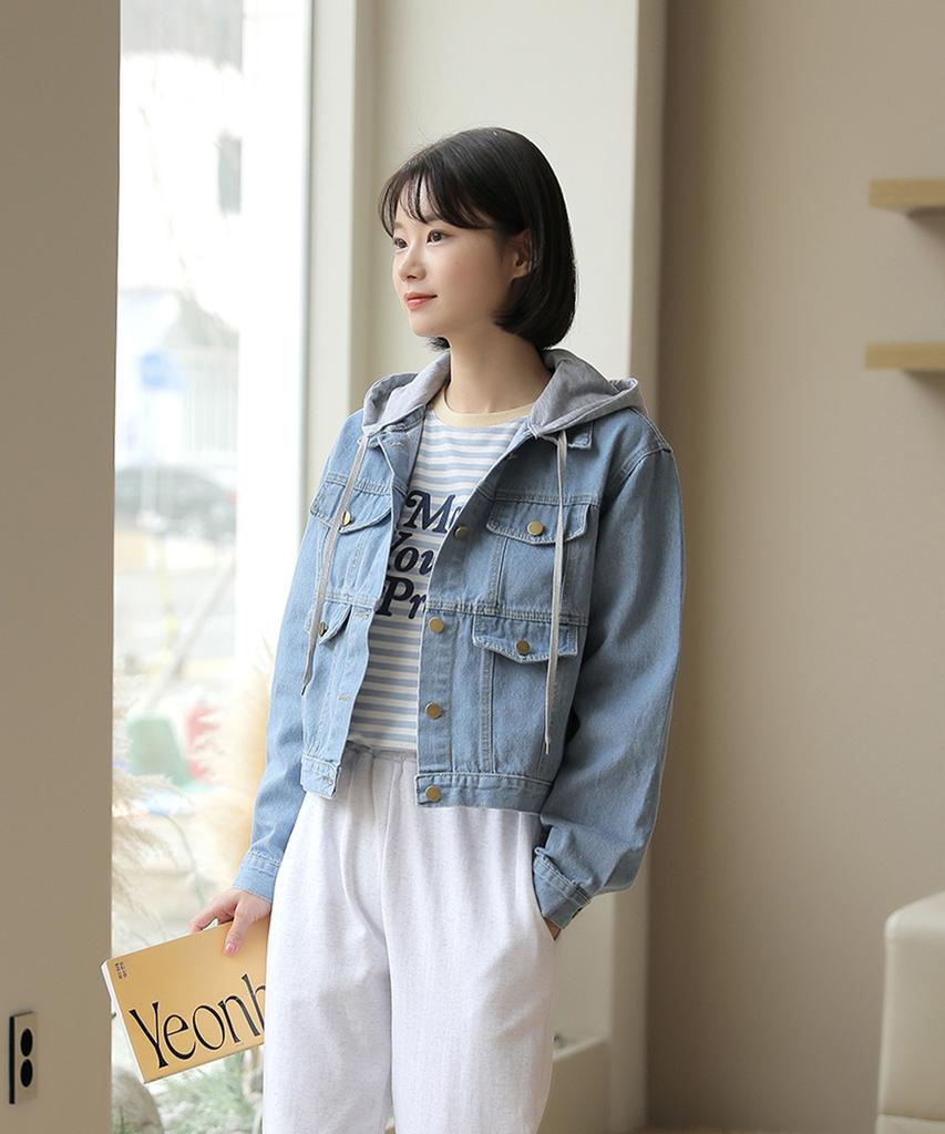 Bbaebbae Detachable Hood Button Crop Denim Jacket