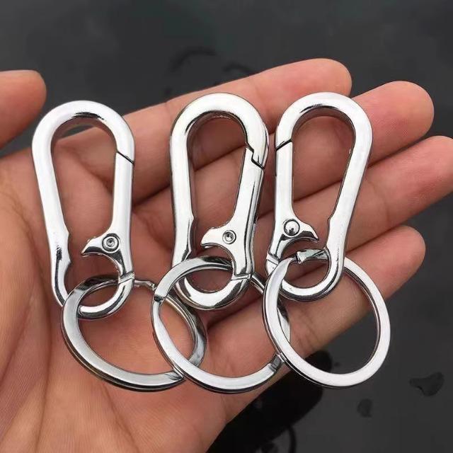Multifunctional Unisex Motorcycle Keychain: Anti-Lost, Waist Hanging Keyring Pendant