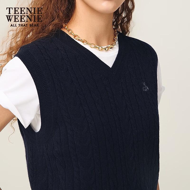 Teenie Weenie Women's Preppy Cable Knit V-Neck Sleeveless Vest