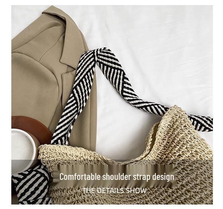 Holiday Style Straw Woven Bag: Large Capacity, Trendy Single Shoulder with Personalized Strap for Women