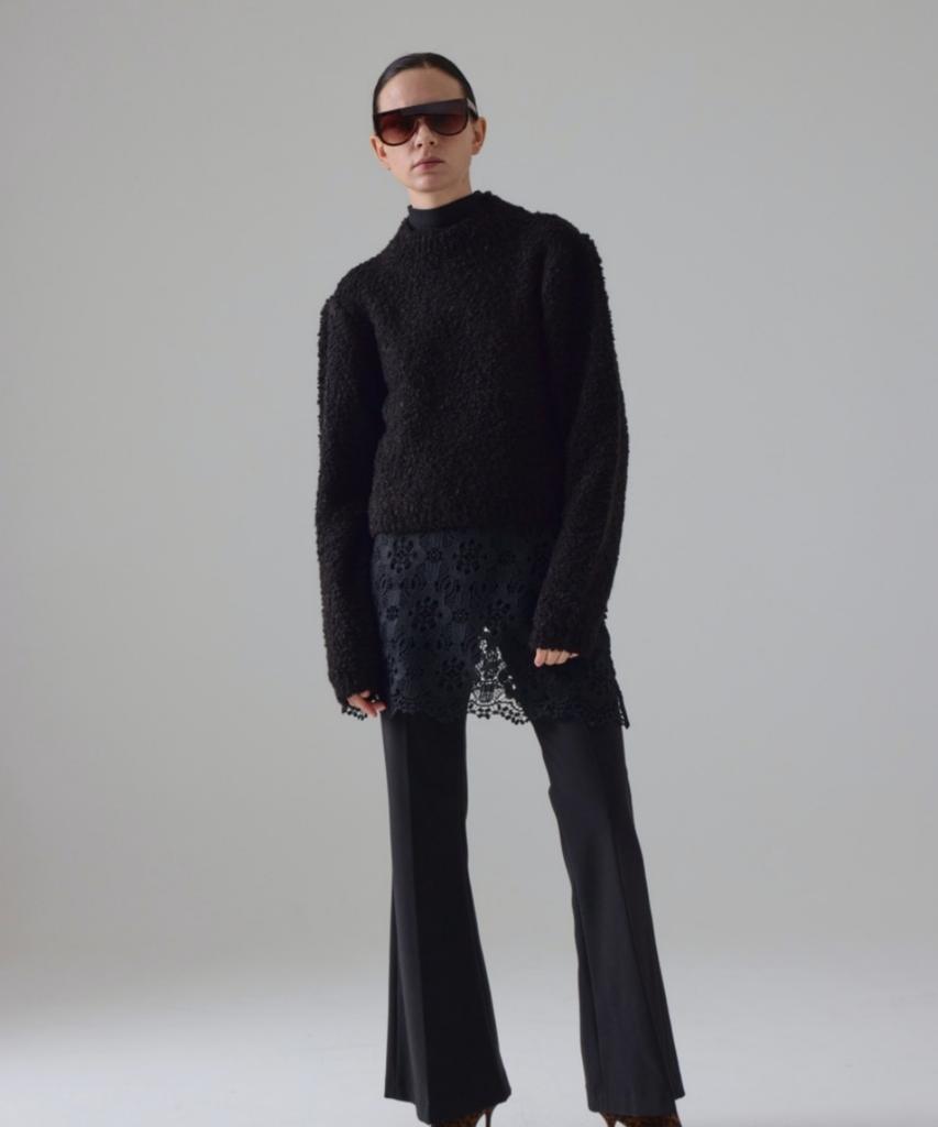 Owaiwai Boucle Half-Neck Wool Knit_Black