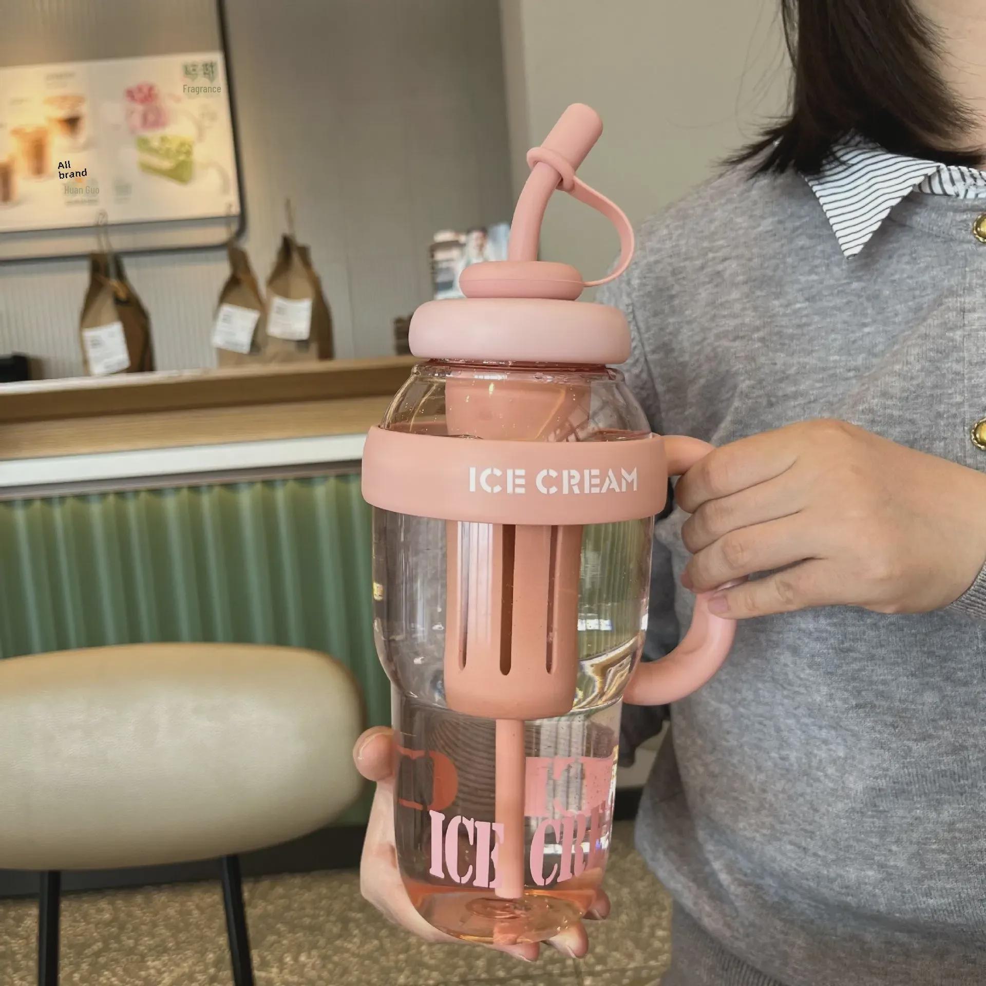 

2025 Lucky Belly Большая емкость с ручкой: Летний открытый стаканчик Ice Tyrant из пластиковой соломы 1300ml