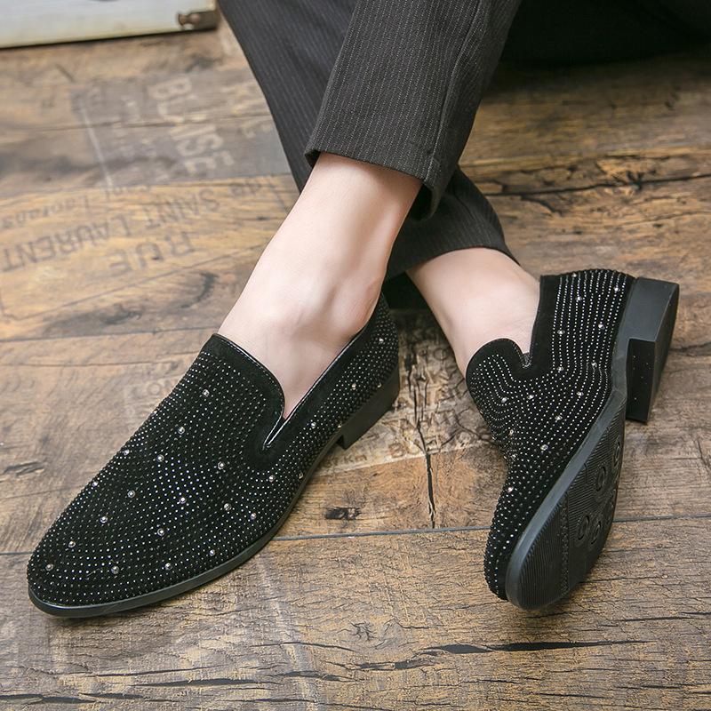 Men's Shoes Trendy Rhinestone Leather Shoes Men's Pointed Toe One-pedal Loafers Men's Casual Shoes Men's Korean Version of Youth Fashion Foot Cover