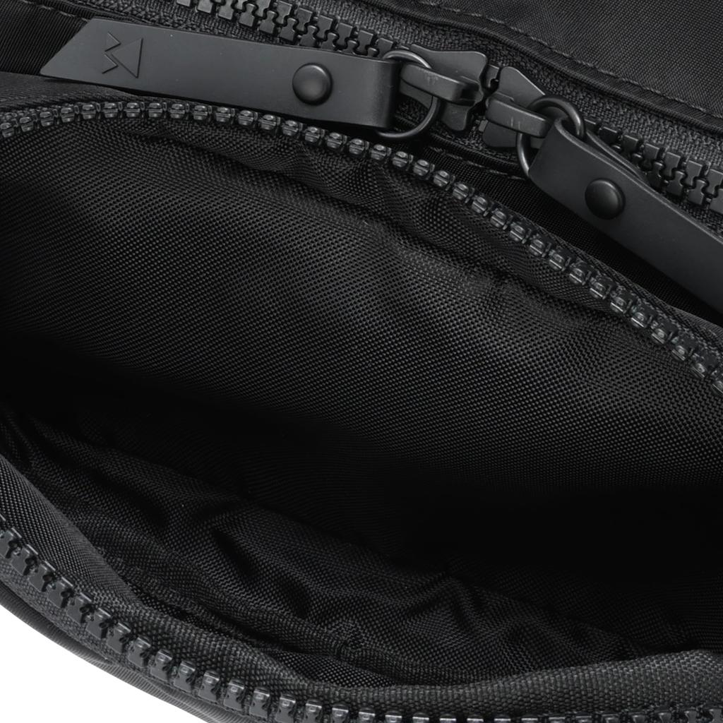 [Machiavellic] Torba na ramię SIERRA ATTRACT SHOULDER BAG CZARNA (019)