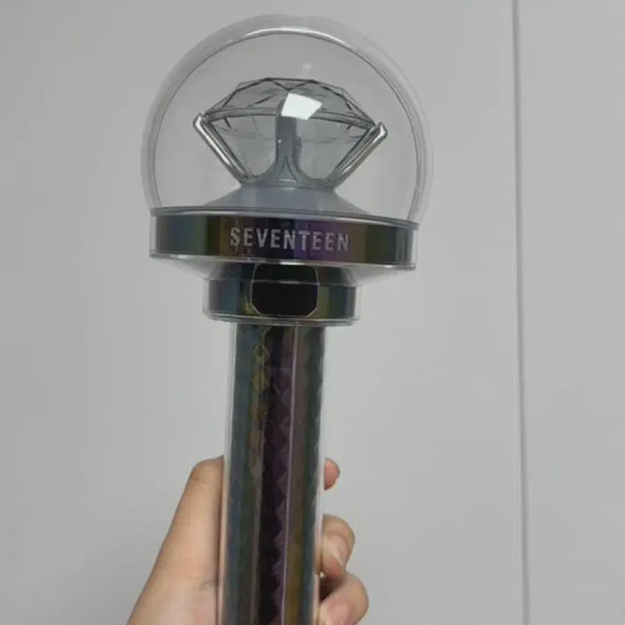 

Seventeen Светящаяся палочка New Neurat Bong