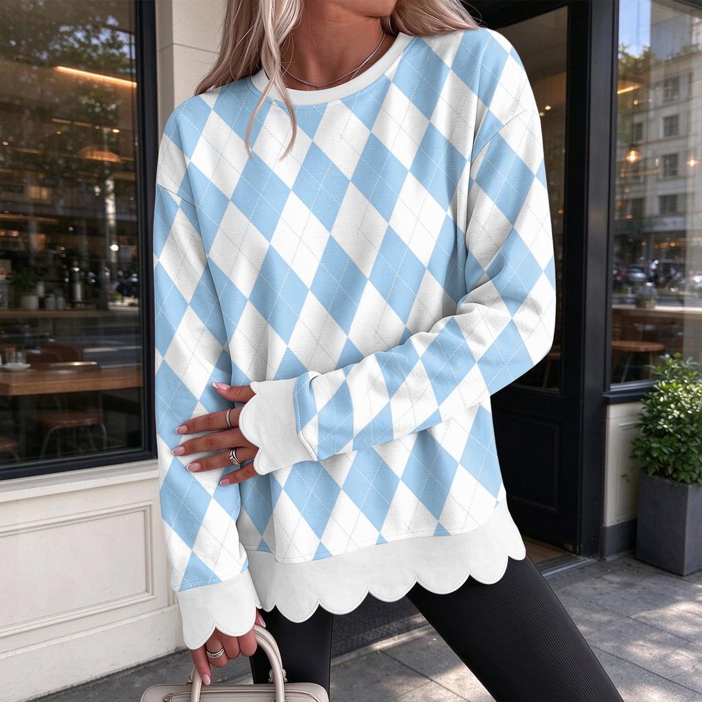 Women's Crewneck Sweatshirt with Scalloped Wavy Hem and Print for Casual Everyday Wear