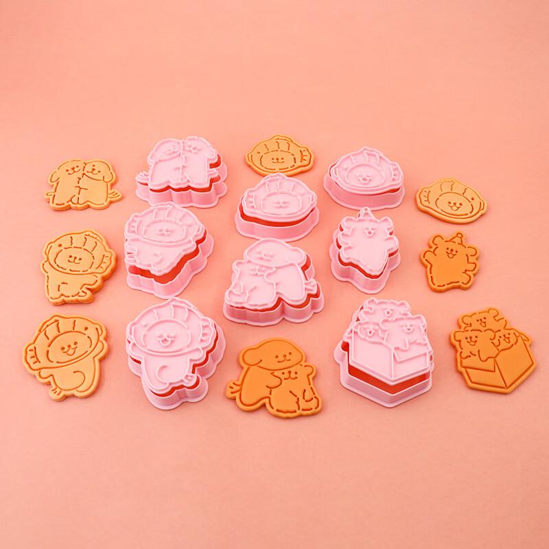 MDNG Cartoon Dog Cookie Cutter Set