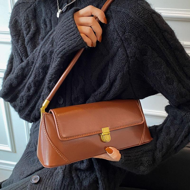 Fashion autumn baguette bag 2025 new trendy niche design armpit bag high-end versatile shoulder bag women's bag