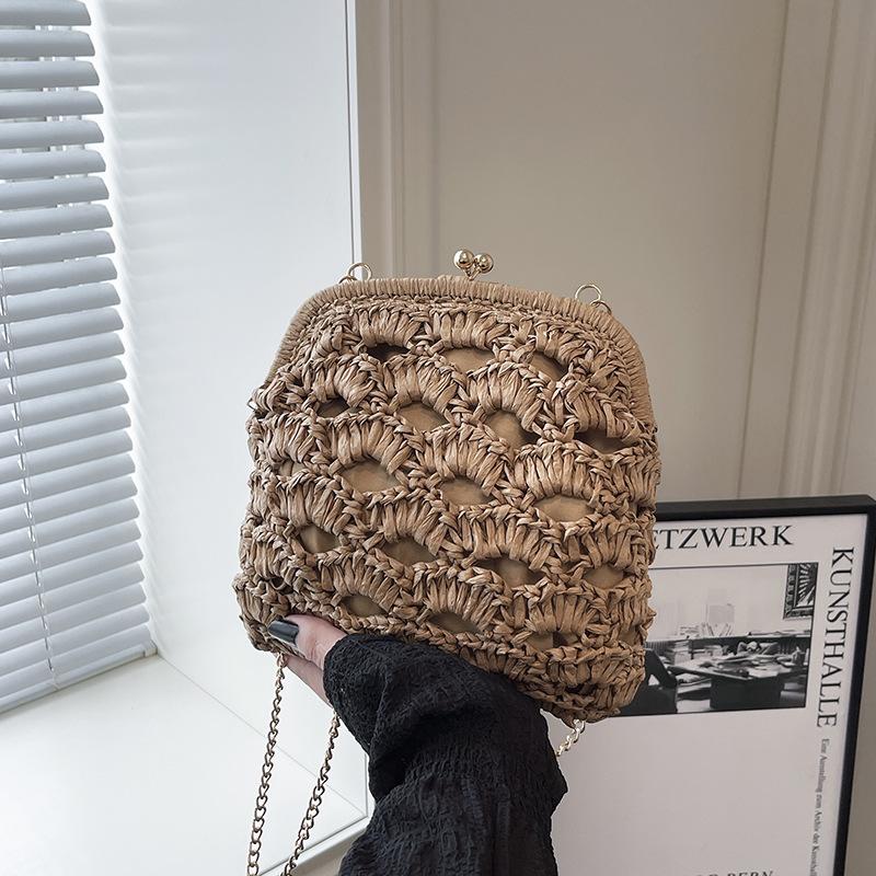 Summer bags women's ins niche 2025 new trendy fashion messenger bags women's bags summer versatile straw shell bags