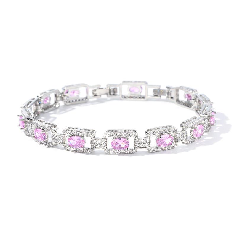 European and American Jewelry High Sense Zircon Bracelet Female Minority Design Light Luxury Full Rhinestone Personalized Bracelet Trend.