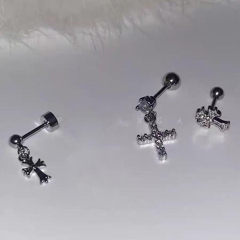 1 Stück Personalisierte Glänzende Kreuz Stecker Ohrringe Für Frauen Mädchen Schlicht Trend Piercing Ohrringe Schmuck Zubehör Geschenke