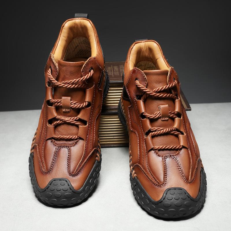 Fashion Retro Style Men's Ankle Boots Fashion Comfortable Leather Botas Classic Outdoor Motorcycle Boots Non-Slip Male Treking Footwear