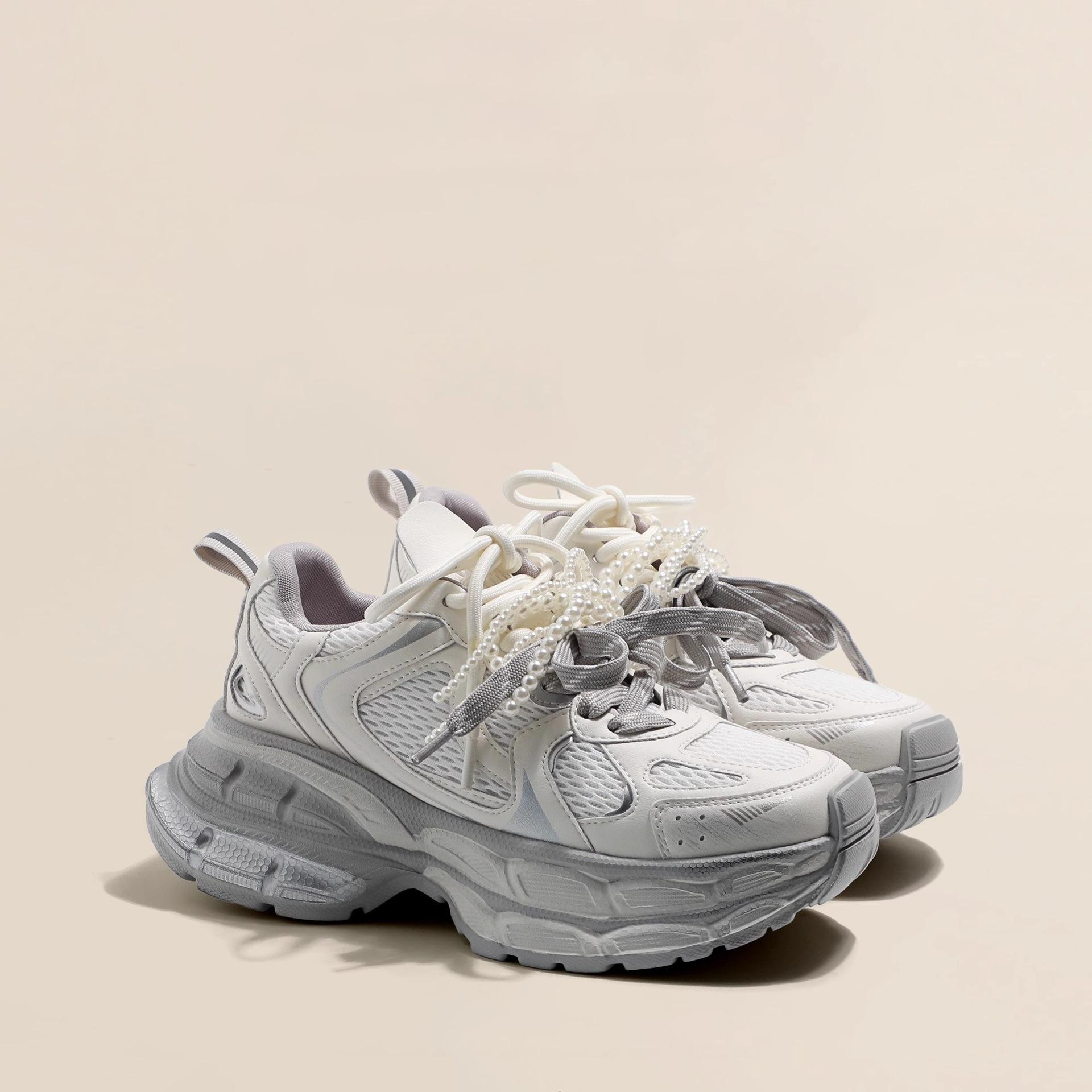 

Gu Yunshu Dad Shoes Женская весна 2025 Новые кроссовки на толстой подошве, увеличивающие рост, с дышащей сеткой и двойными шнурками, повседневные женские кроссовки 35 белый