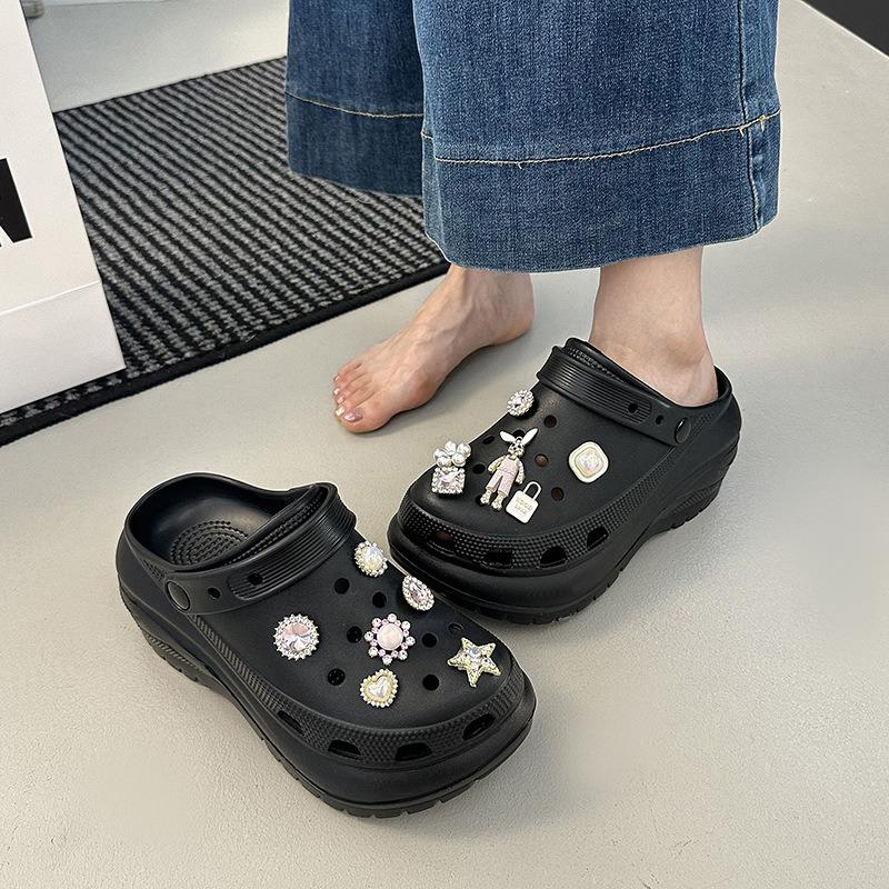 New cloud hole shoes women's summer thick-soled heightening non-slip soft-soled beach shoes women's cool slippers outside