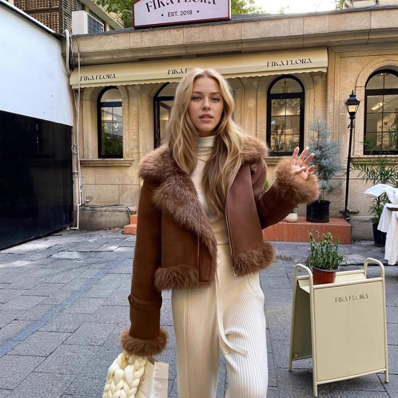 

Women s Brown Suede Faux Fur Trim Cropped Jacket Warm Winter Coat S коричневий