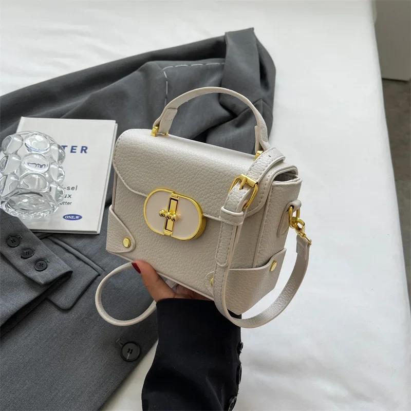 Portable Small Square Bags for Women Casual Flap Bags Travel Bags Lightweight Bags Women's Shoulder Crossbody Bag