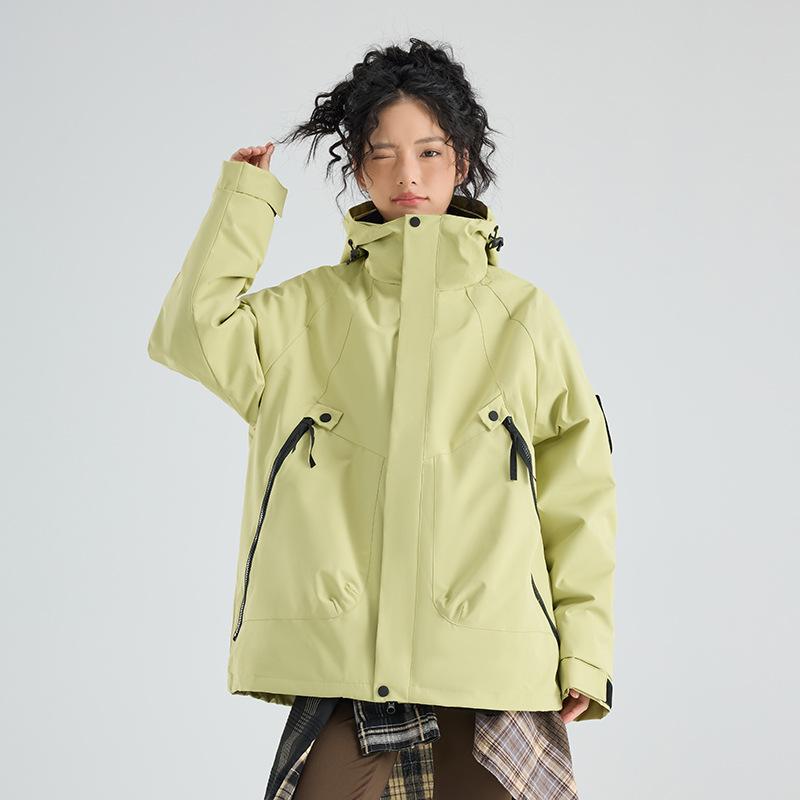 Dragon Fruit Jacket Outdoor Three-in-one Women's Small Windproof Waterproof Travel Jacket Mountaineering Suit