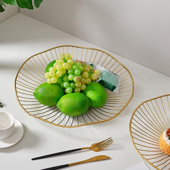 Household Fruit Plate Thickened Iron Fruit Bowl with Large-Capacity Draining Design for Kitchen Counter Anti-Rust Snack and Fruit Holder Tray Home